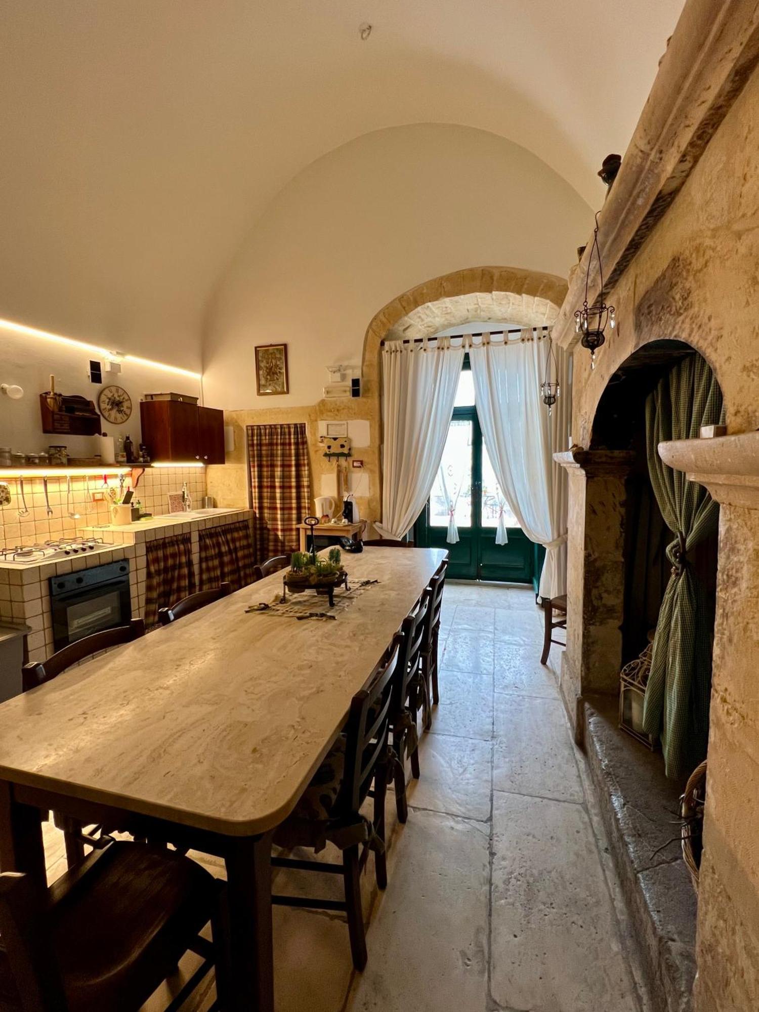 Monte SantʼAngelo Villa In Gargano - Villa Basso מראה חיצוני תמונה