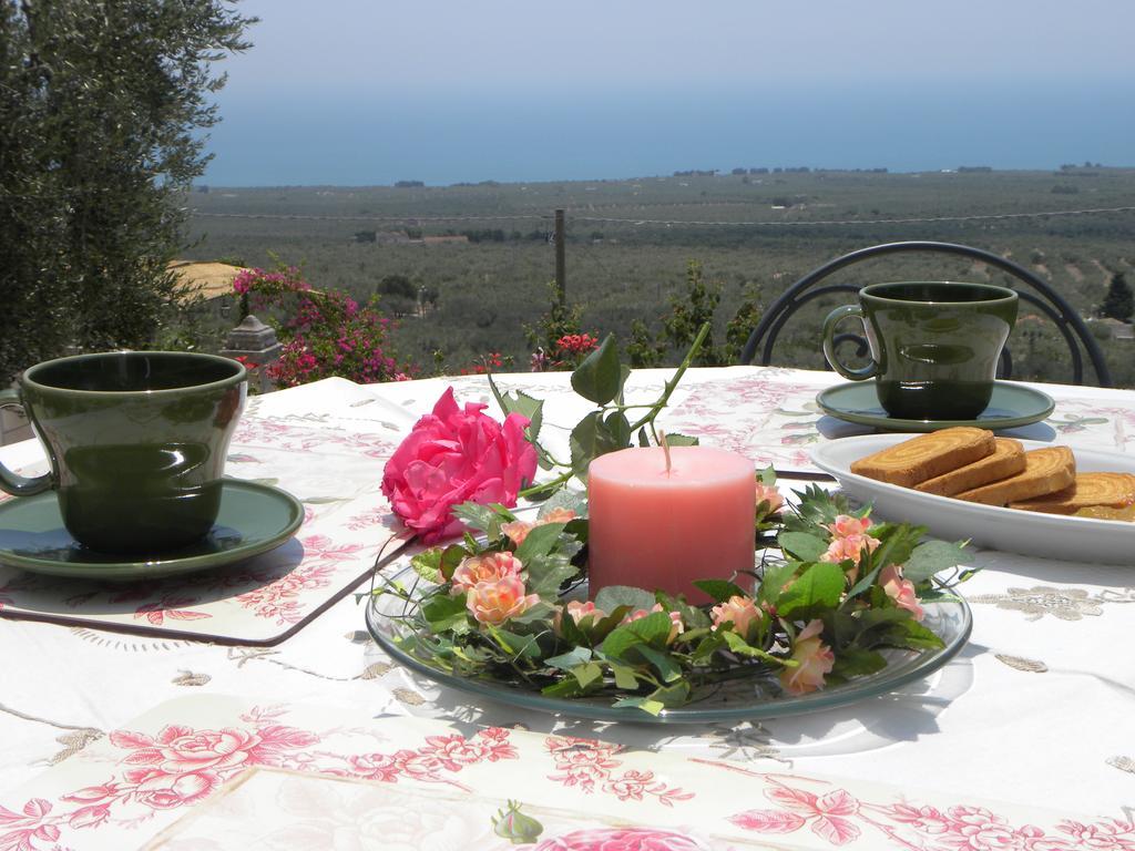 Monte SantʼAngelo Villa In Gargano - Villa Basso חדר תמונה